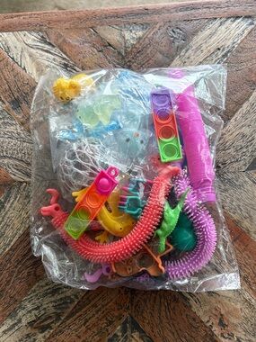 Shenzhen 20 Random Pieces Children's Birthday Party Fidget Toys